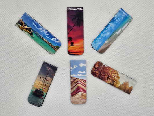 Magnetic bookmarks